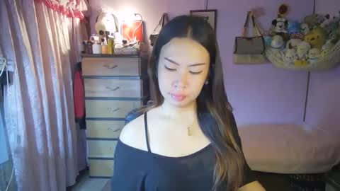 asian_llory online show from March 23, 2026, 12:58 am