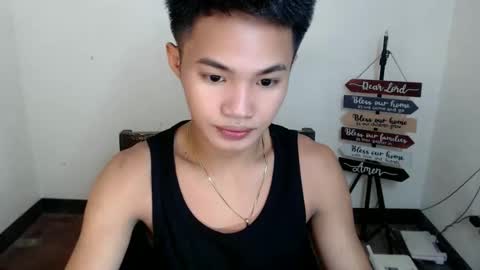 asian_lover05 online show from December 20, 2025, 4:03 pm