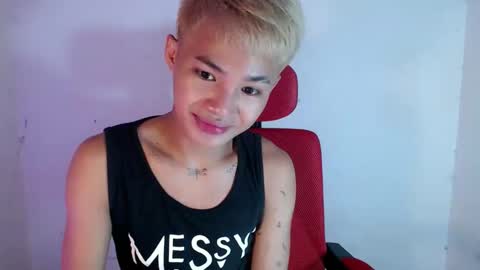 asian_lover05 online show from May 4, 2026, 4:36 pm