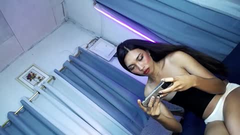 LUCI BABE online show from January 4, 2025, 8:05 pm