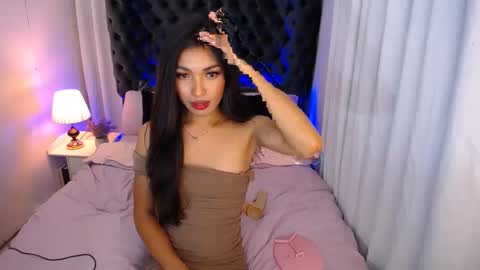 LUCI BABE online show from February 7, 2025, 4:03 pm