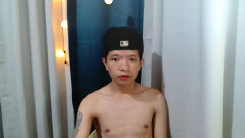 asian_macky online show from April 12, 2026, 3:22 am