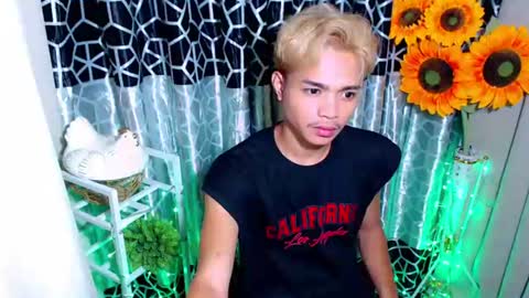 Snapshot of asian_mjxx chatting on June 28, 2026, 9:59 am cCALL ME MJ online show from June 28, 2026, 9:59 am