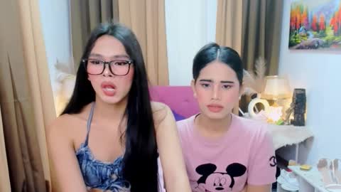 mooreen online show from November 10, 2025, 9:58 pm