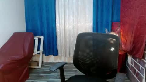 Lovely online show from January 25, 2025, 6:55 am