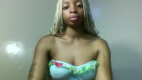 Asia online show from December 18, 2025, 4:40 am