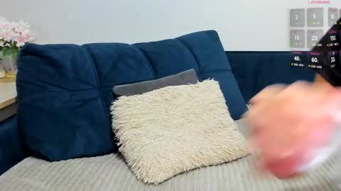 Snapshot of asian_pussy_cat chatting on October 13, 2025, 6:13 am Hare online show from October 13, 2025, 6:13 am