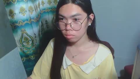 Rhean online show from February 21, 2025, 5:24 am