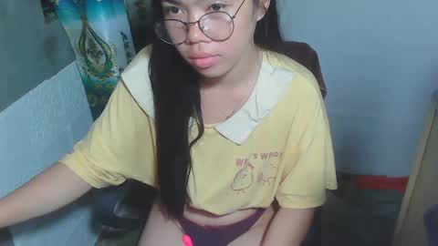 Rhean online show from March 3, 2025, 8:38 am