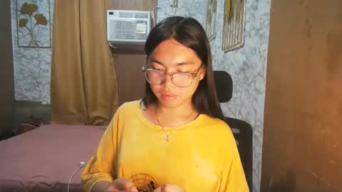 Rhean online show from September 21, 2025, 10:50 am