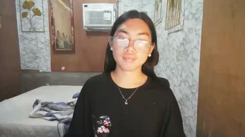 Rhean online show from October 6, 2025, 6:55 am