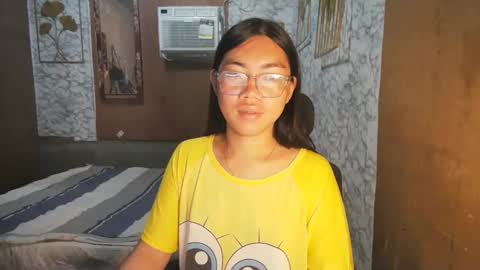 Rhean online show from October 21, 2025, 11:16 pm