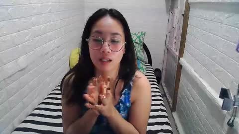 Trixie online show from February 13, 2025, 11:37 pm