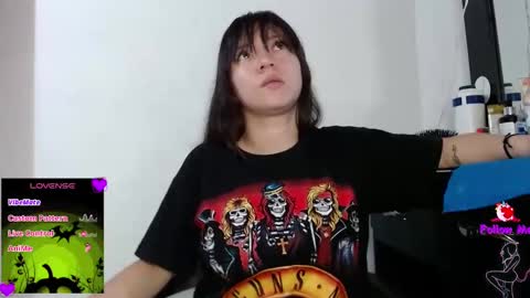 Damara Roland online show from October 22, 2025, 7:02 pm