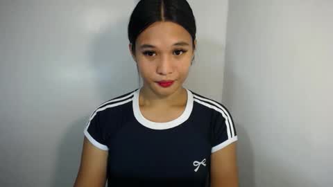 Yan online show from April 23, 2026, 5:26 pm