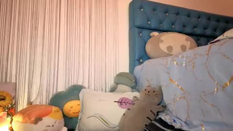 candy online show from February 9, 2025, 6:43 am