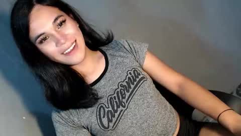 Snapshot of asianblk_barbiedoll chatting on October 3, 2025, 3:53 pm asianblk_barbiedoll online show from October 3, 2025, 3:53 pm