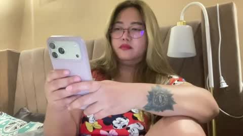 Snapshot of asianbunny10 chatting on June 30, 2026, 9:10 am Curvy online show from June 30, 2026, 9:10 am