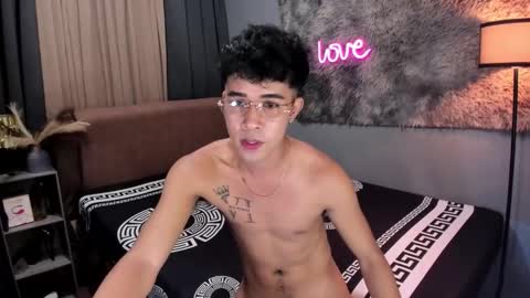 Snapshot of asiancum_peter chatting on October 1, 2025, 1:22 am asiancum_peter online show from October 1, 2025, 1:22 am
