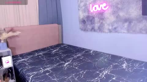 asiancum_peter online show from November 4, 2025, 2:43 am