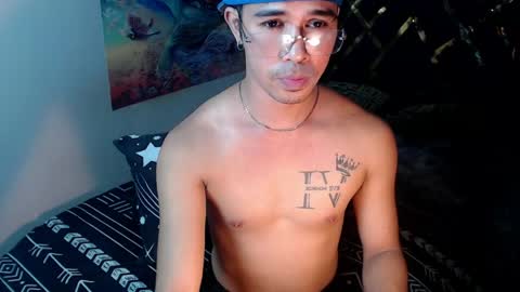 asiancum_peter online show from April 28, 2026, 11:43 pm