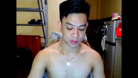 asiandreamboyx online show from May 6, 2026, 1:57 am