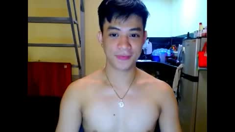 asiandreamboyx online show from May 7, 2026, 1:55 am