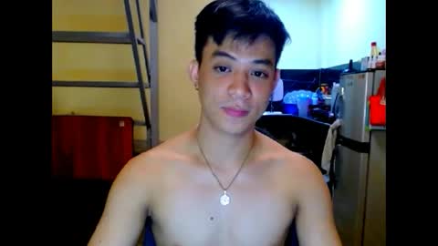 asiandreamboyx online show from May 30, 2026, 5:43 pm