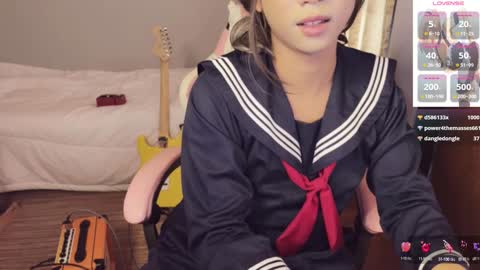 Emi online show from December 16, 2024, 7:26 am
