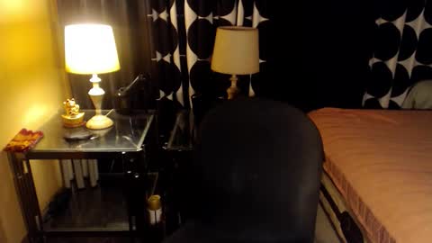 asianhorsecockowen online show from January 18, 2026, 7:39 pm