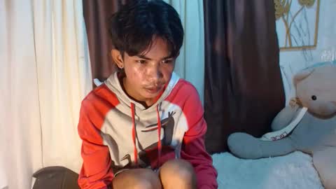 Nico online show from November 23, 2025, 9:58 pm