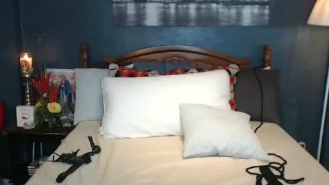 asianhotjasmin online show from January 1, 2025, 12:33 pm
