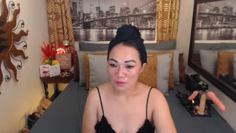 asianhotjasmin online show from November 20, 2025, 11:10 am