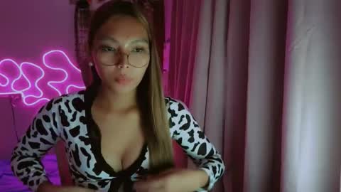 Snapshot of asianhottiesttamira chatting on February 20, 2026, 6:10 am HI IM TAMIRA LOOKING FOR SERIOUS RELATIONSHIP online show from February 20, 2026, 6:10 am