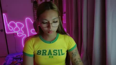 Snapshot of asianhottiesttamira chatting on March 5, 2026, 7:54 pm HI IM TAMIRA LOOKING FOR SERIOUS RELATIONSHIP online show from March 5, 2026, 7:54 pm