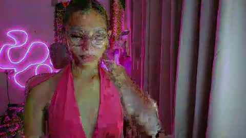 Snapshot of asianhottiesttamira chatting on April 3, 2026, 3:15 am HI IM TAMIRA LOOKING FOR SERIOUS RELATIONSHIP online show from April 3, 2026, 3:15 am