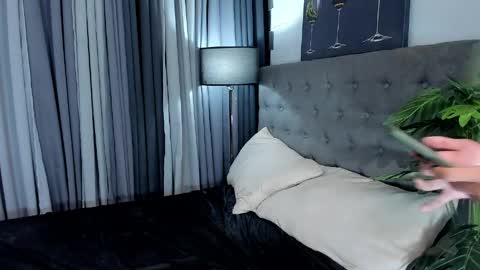 KIM online show from March 29, 2026, 9:15 pm