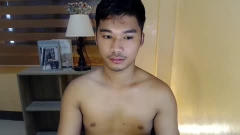 asianhunk_jamesx online show from January 14, 2026, 7:25 am
