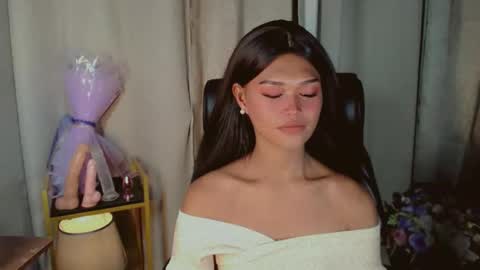 Kianna online show from April 22, 2026, 11:34 am