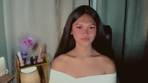 Kianna online show from April 23, 2026, 12:29 pm