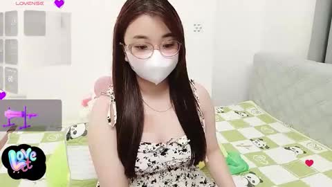 asianniky online show from September 15, 2025, 12:43 am