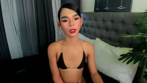asianpetiteprincess online show from February 19, 2026, 5:53 pm