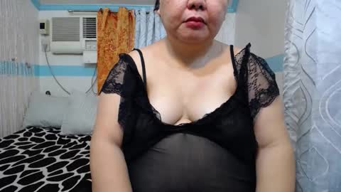 Snapshot of asianpinaychub chatting on May 18, 2026, 2:51 am asianpinaychub online show from May 18, 2026, 2:51 am