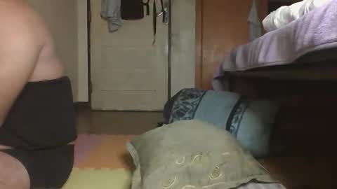 Snapshot of asianqueenforsex chatting on April 17, 2026, 2:42 pm asianqueenforsex online show from April 17, 2026, 2:42 pm