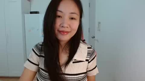 Snapshot of asiantabbyx chatting on December 2, 2024, 2:20 am Tabby online show from December 2, 2024, 2:20 am