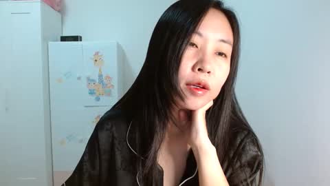 Snapshot of asiantabbyx chatting on January 6, 2025, 3:51 pm Tabby online show from January 6, 2025, 3:51 pm