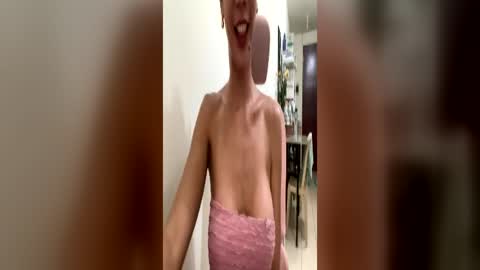 asian sluttytrans online show from July 6, 2026, 12:24 pm