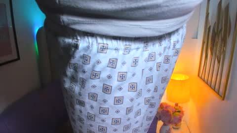 Zero online show from February 26, 2025, 9:37 pm