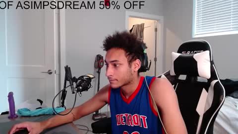 Snapshot of asimpsdream chatting on November 15, 2025, 3:52 pm asimpsdream online show from November 15, 2025, 3:52 pm