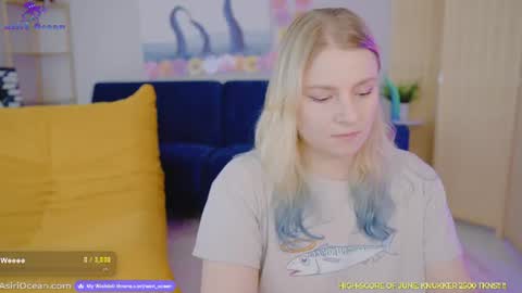 Snapshot of asiri_ocean chatting on June 20, 2026, 3:48 pm Asiri pronounced Ah-siri Please no nicknames 3 online show from June 20, 2026, 3:48 pm